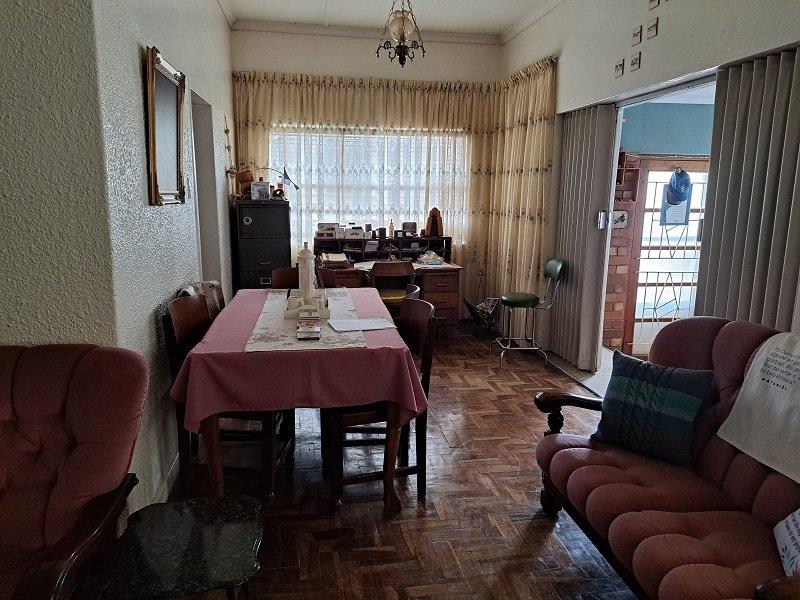 4 Bedroom Property for Sale in Straussburg Northern Cape